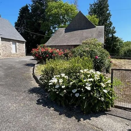 Gite Du Dolmen Guiscriff Exterior foto